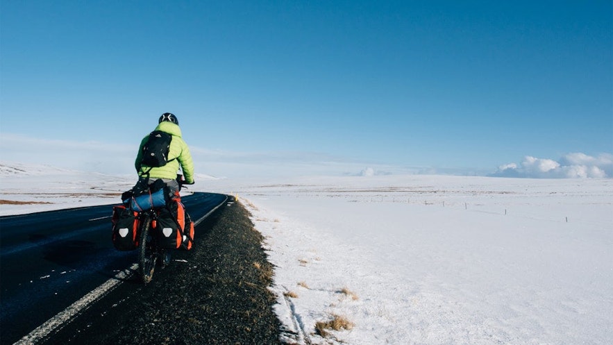 自転車でアイスランドを一周する人もいる