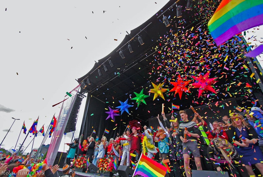 Crowds celebrating Reykjavík Pride