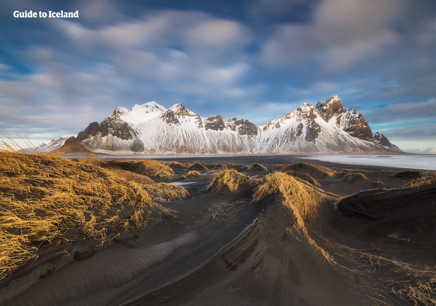 Гора Вестрахорн на востоке Исландии.