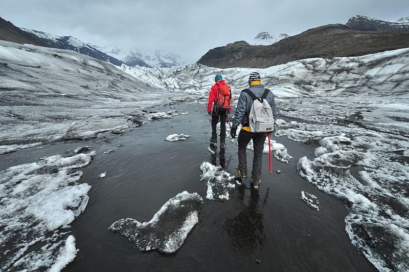 Skaftafellsjökull is a glacier tongue that extends from the far larger ice cap, Vatnajökull.
