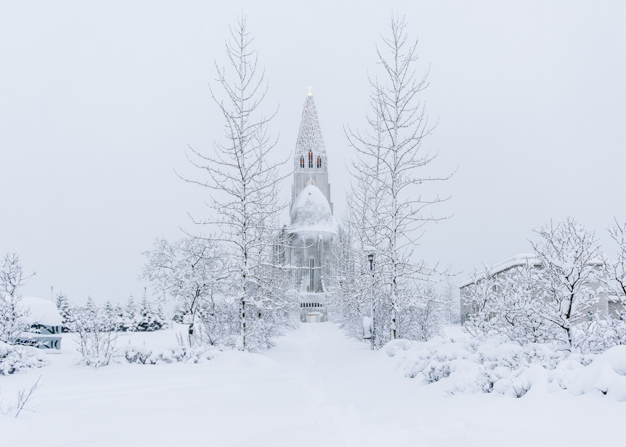 冰島冬季下雪