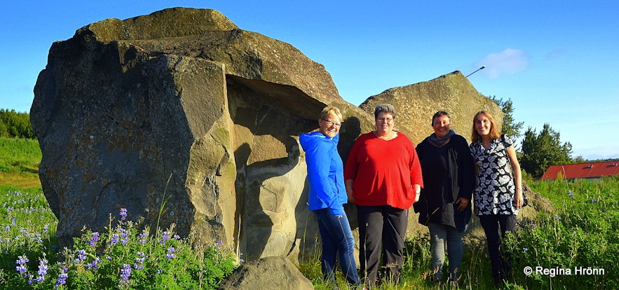 Regína at Grásteinn rock in Reykjavík