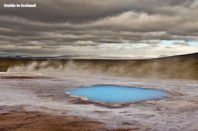 Les hautes terres d'Islande, notamment à Landmannalaugar, comptent de nombreuses sources chaudes.