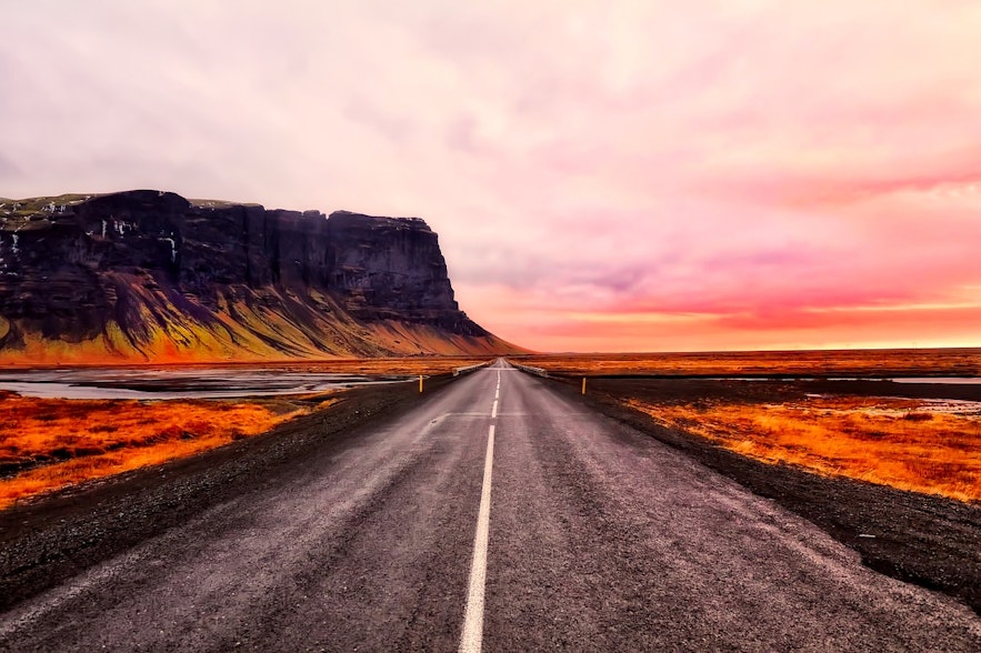 Driving regulations are strictly enforceable by law in Iceland and are based on keeping those who live here safe.