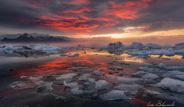 Intet slår synet af en solnedgang over gletsjerlagunen Jokulsarlon. 