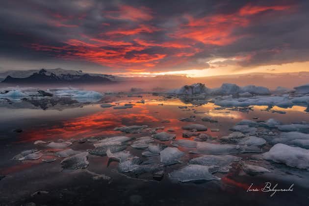 Niente batte la vista del tramonto sulla laguna glaciale di Jokulsarlon.