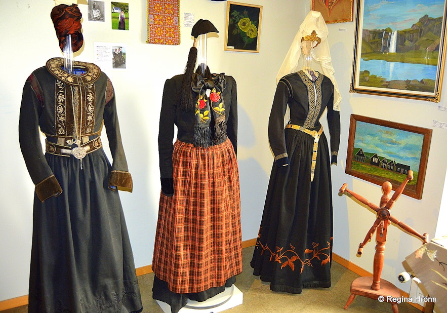 National costumes at Skógasafn Museum