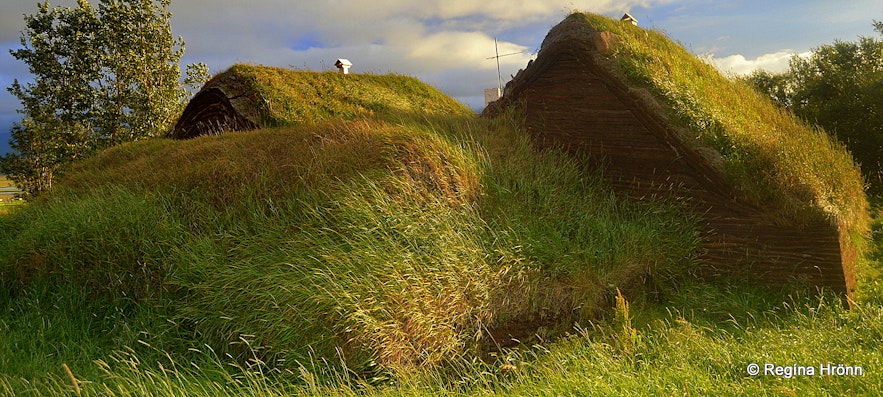 Stóru-Akrar turf house in North-Iceland