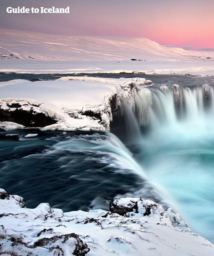7 Reasons to Visit Iceland During Winter
