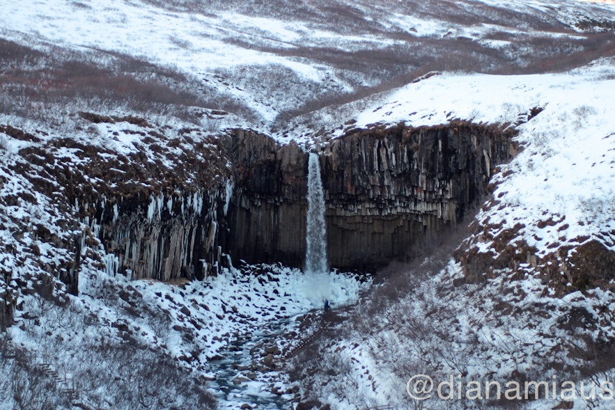 Cascada basalto Islandia Svartifoss