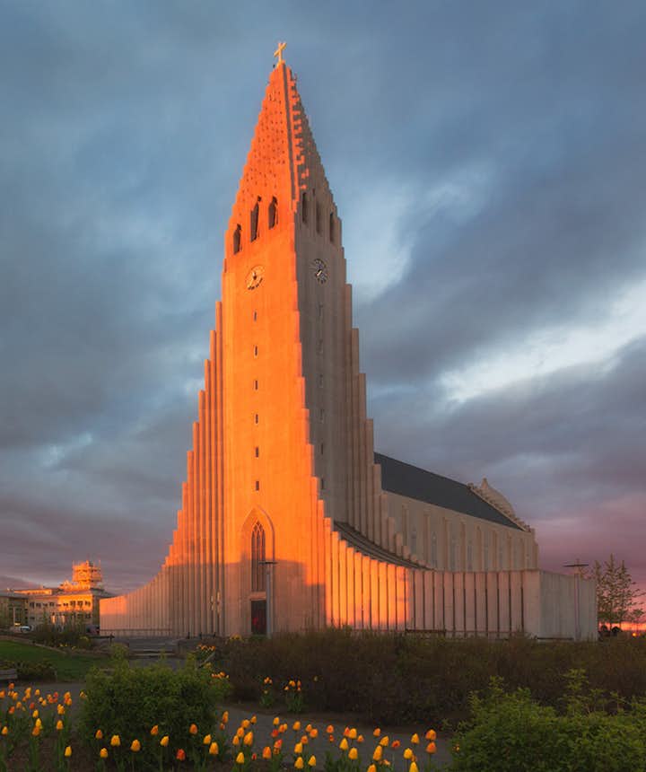 The proposal to ban male circumcision in Iceland on the grounds that it violates human rights has been met with condemnation from religious leaders. 
