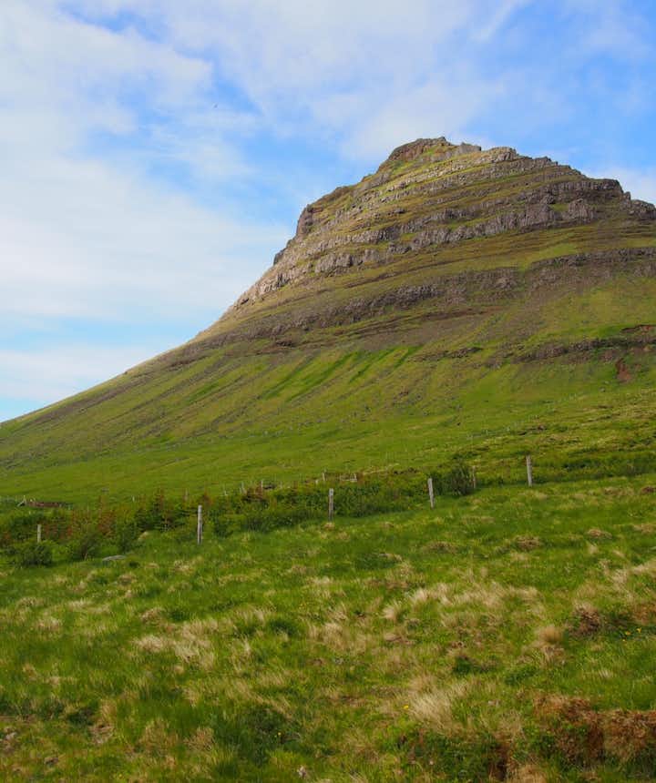 Kirkjufell Mountain, western Iceland