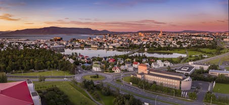 Explorez la ville de Reykjavik avec une city card de 24 heures.