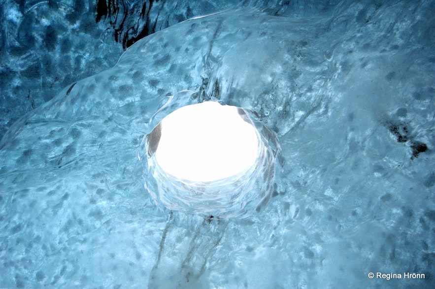 Inside the Breiðamerkurjökull ice cave
