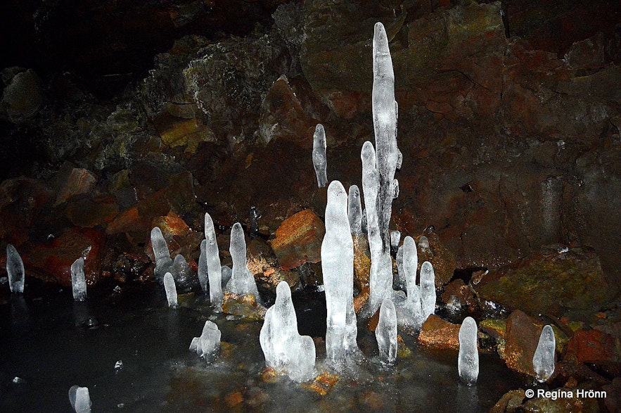 Extraordinary Ice Sculptures in Lofthellir Cave 