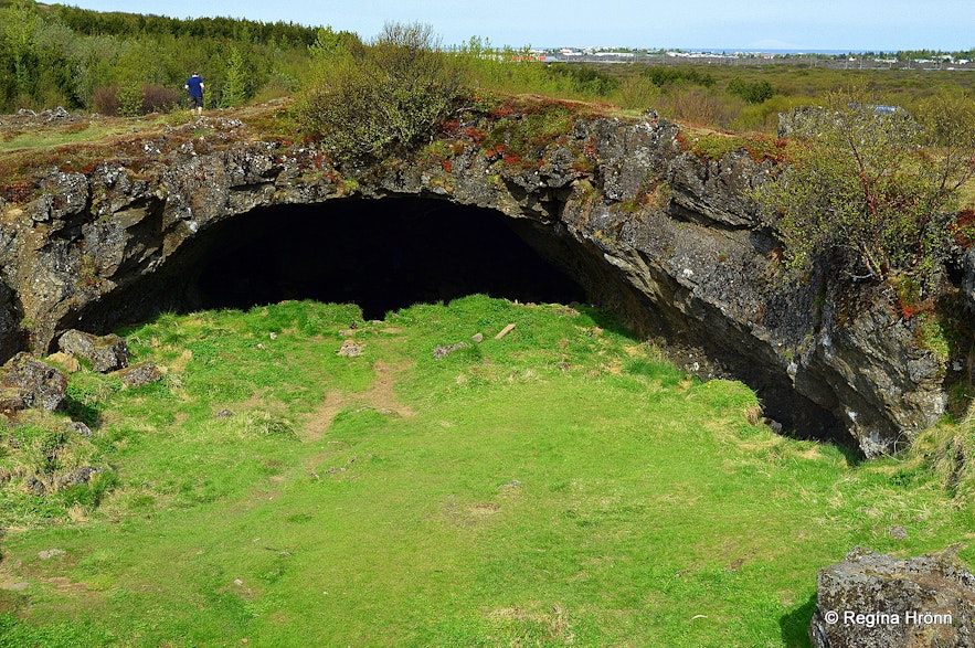 Maríuhellar caves SW-Iceland