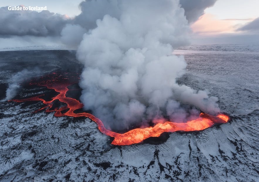 冰島胡勒漢火山爆發