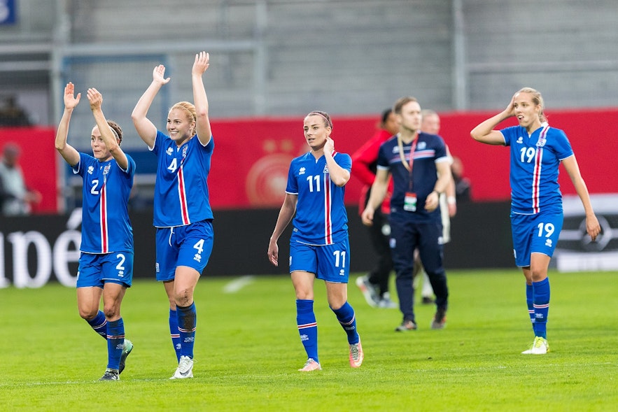越来越多的冰岛人开始关注女子运动项目