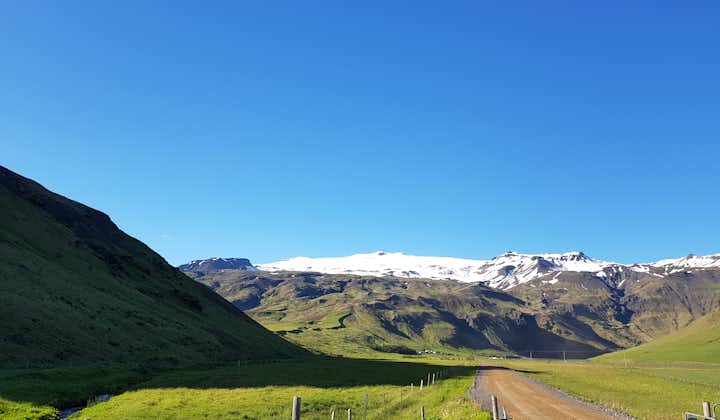 Eyjafjallajökull glacier on a sunny day.
