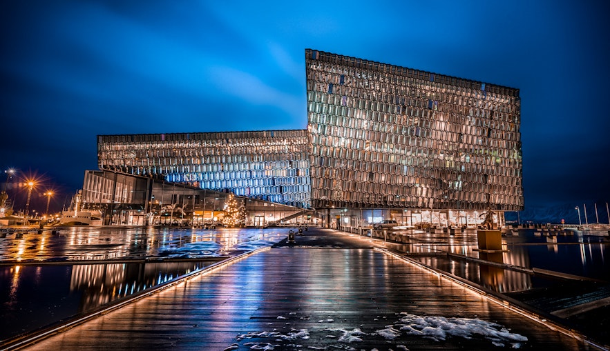 The first concert held at Harpa Concert Hall took place in 2011. Construction began to 2007. 
