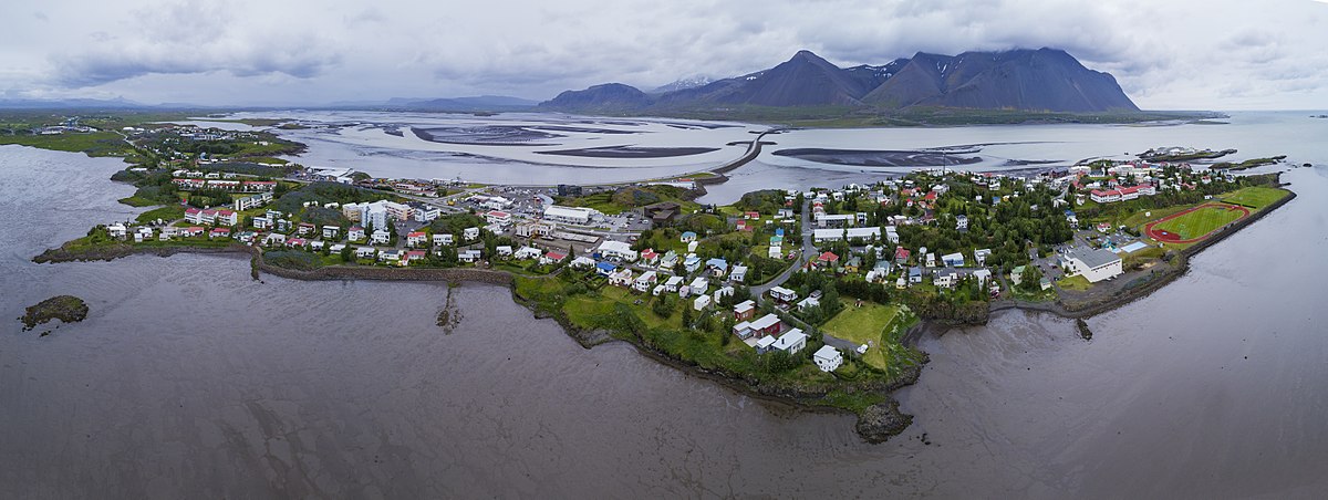 博尔加内斯是冰岛西部最主要的城镇之一