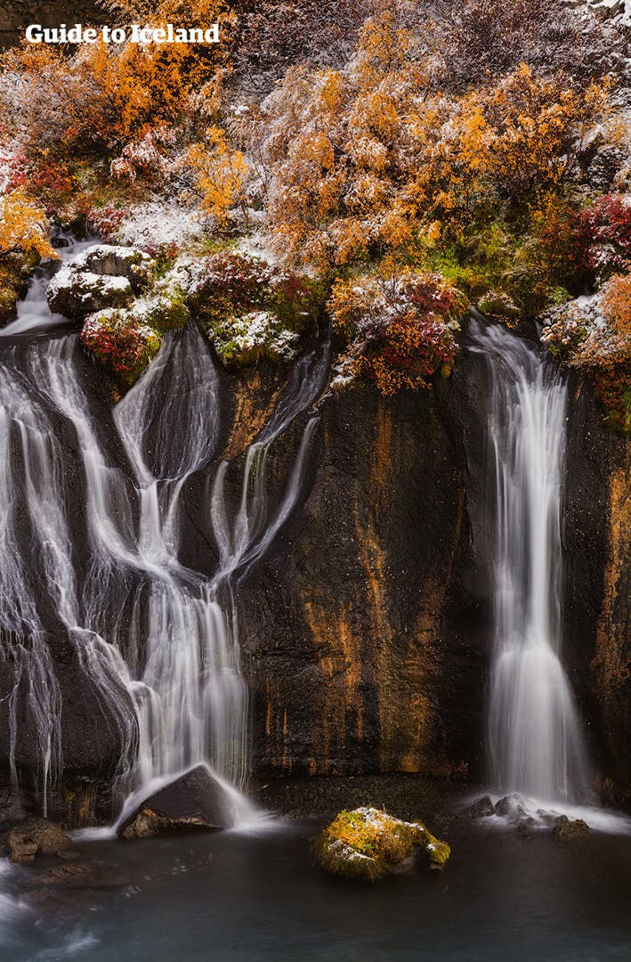 冰岛西部的熔岩瀑布。