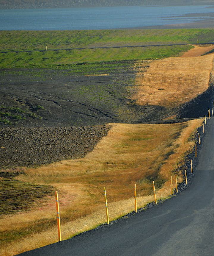 The new, paved road leading from Húsavík to Þeistareykir