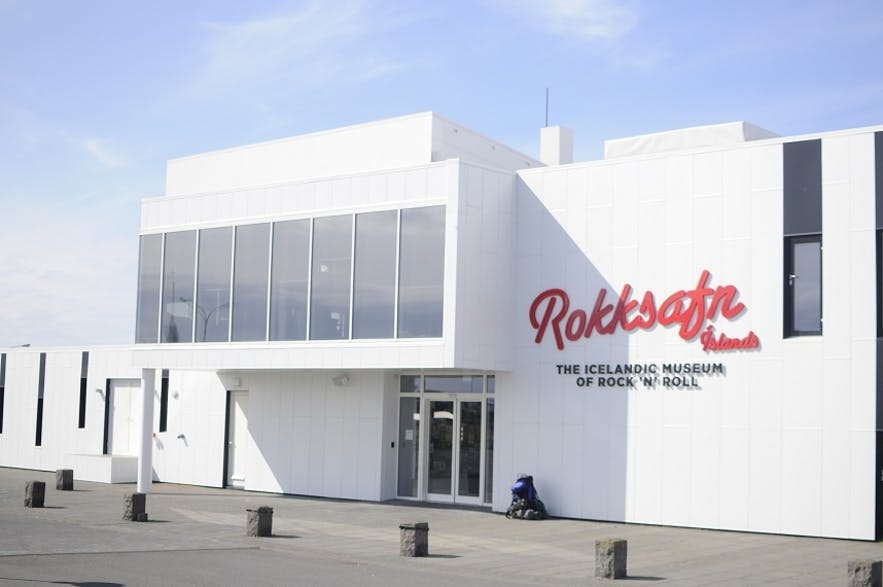 The Icelandic Rock 'n' Roll Museum is in Keflavik.
