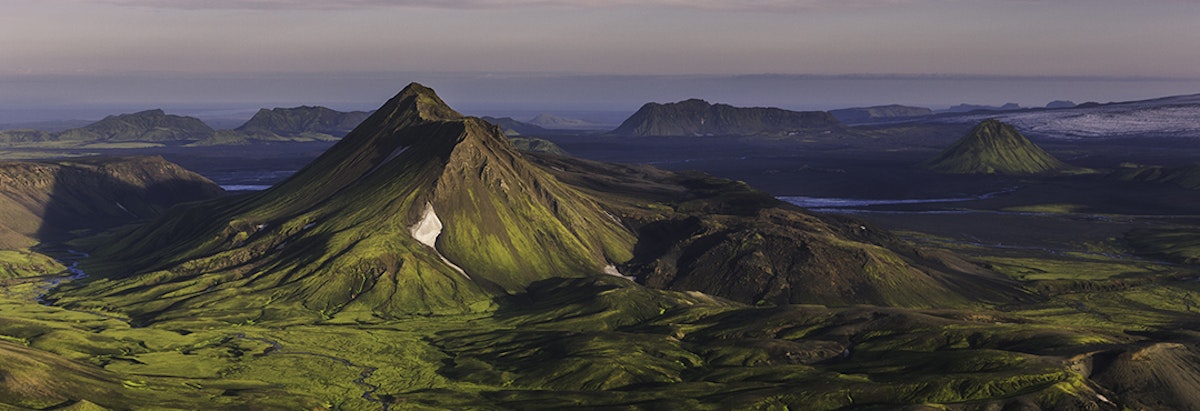 アイスランドの名峰を楽しむツアー Guide To Iceland