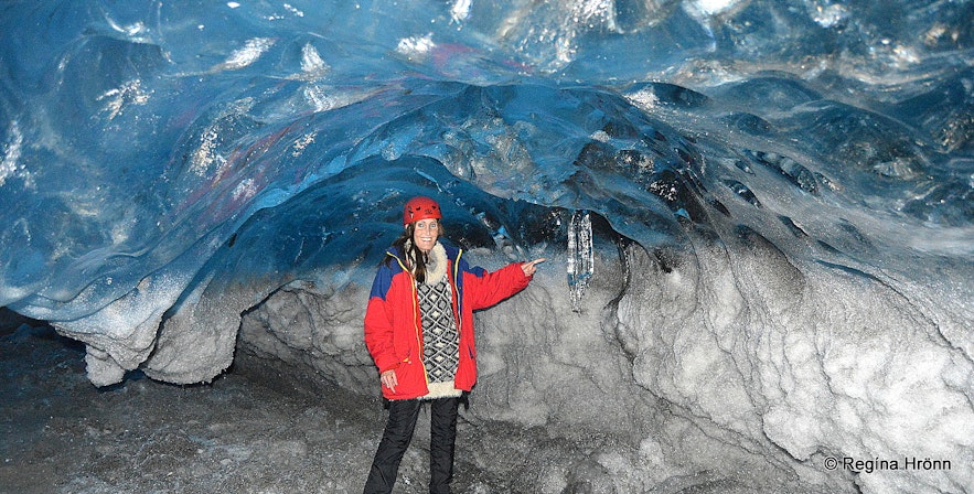 Regína Inside the Breiðamerkurjökull ice cave