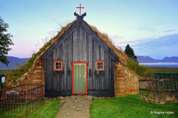 21 Most Beautiful Churches in Iceland