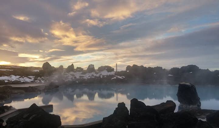 L'une des piscines de lave des bains naturels de Mývatn.