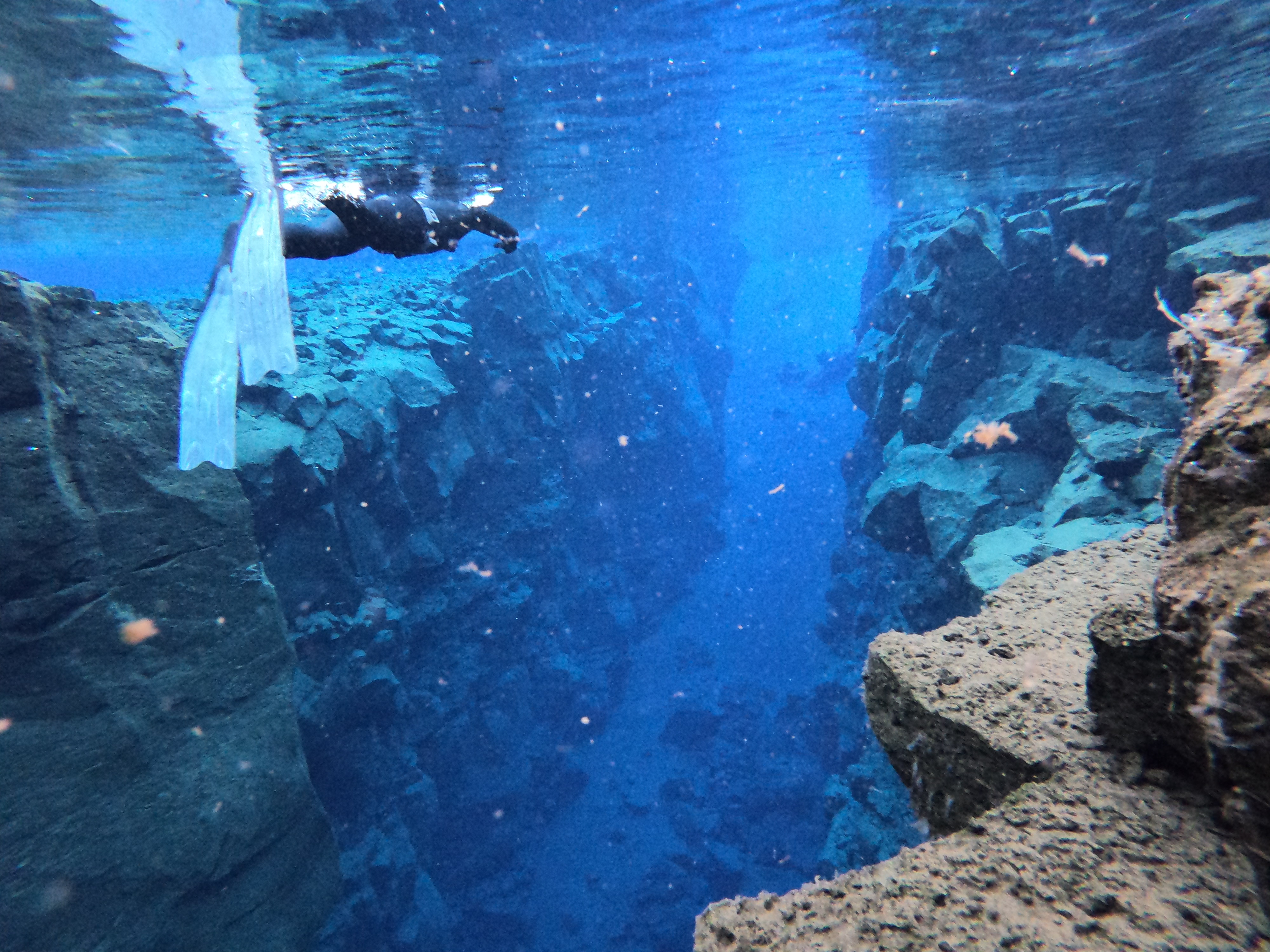 Silfra Fissure Apnea Freedive Dive Between The Continents 