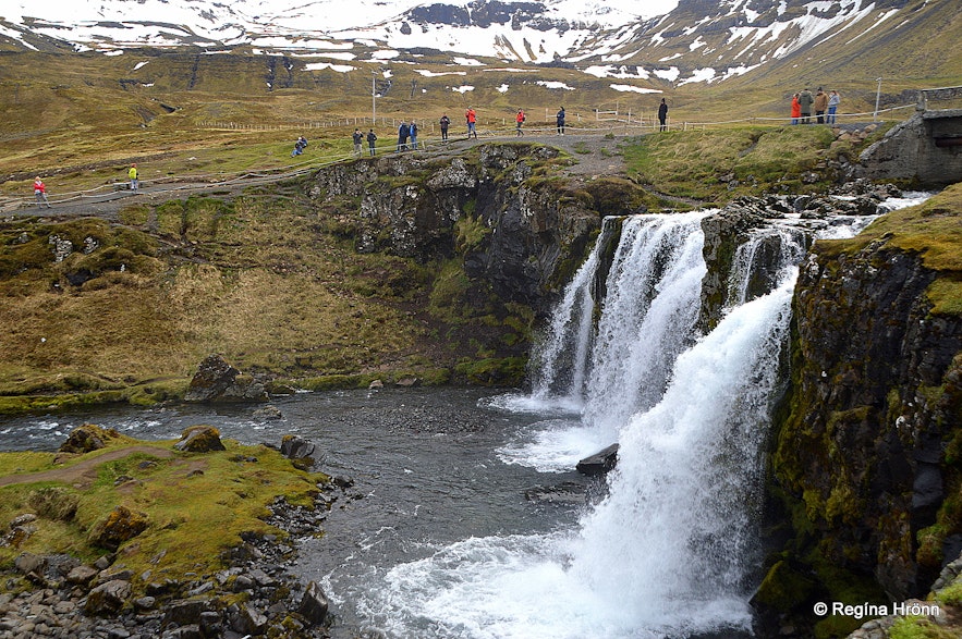 Kirkjufellsfoss waterfall in Grundarfjörður