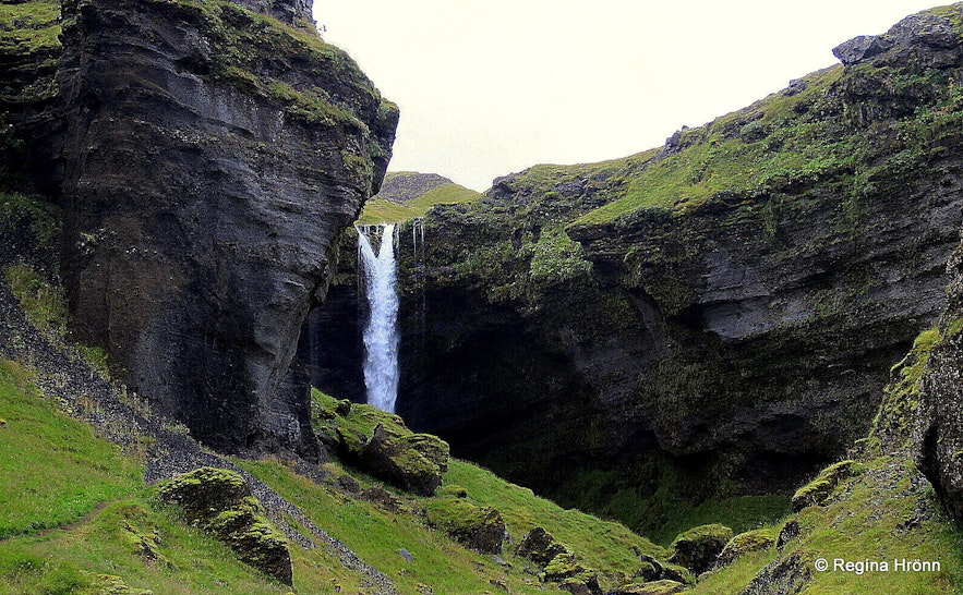 Kvernufoss Waterfall 