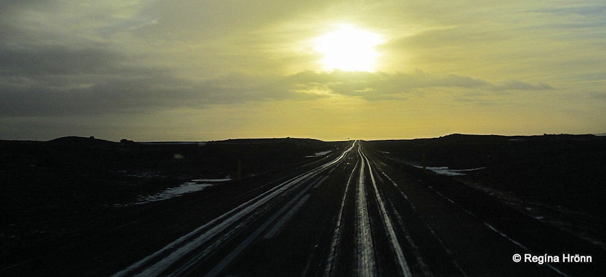 Icelandic roads in the wintertime