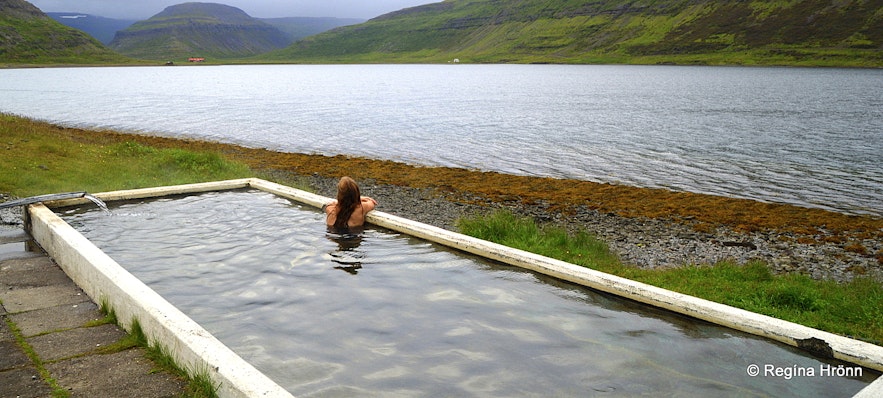 Hörgshlíðarlaug hot tub in the Westfjords