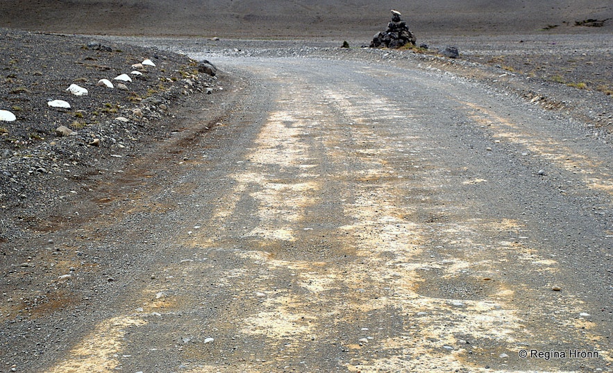 Kjölur - Kjalvegur road in the highland of Iceland