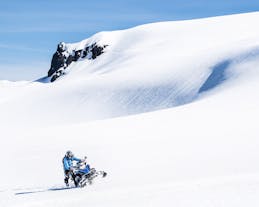 Exhilarating 3 Hour Glacier Snowmobiling Tour on Vatnajokull with Transfer from Hofn