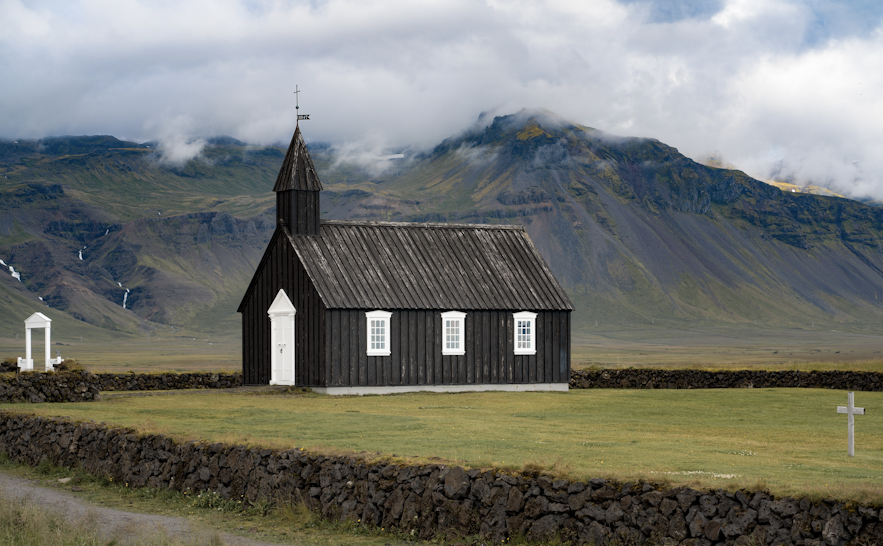 冰島布迪爾黑教堂