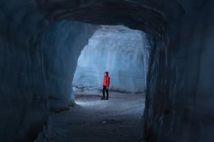 랑요쿨 빙하 속 탐험과 흐라운포사르 폭포 투어 - 레이캬비크 출발