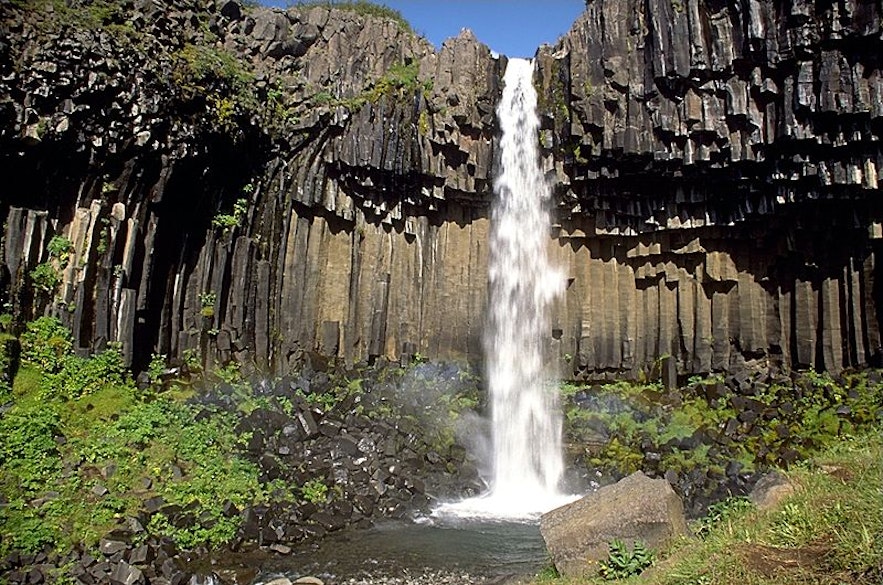 Svartifoss waterfall in Iceland, Photo from Wikimedia Commons - Andreas Tille