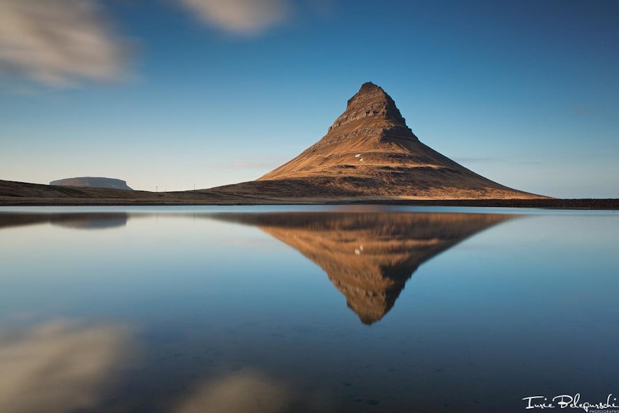 冰岛斯奈山半岛教会山（草帽山）