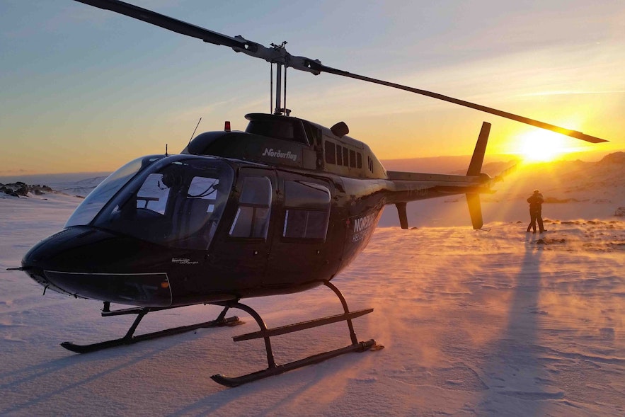 Wycieczki helikopterami na Islandii.