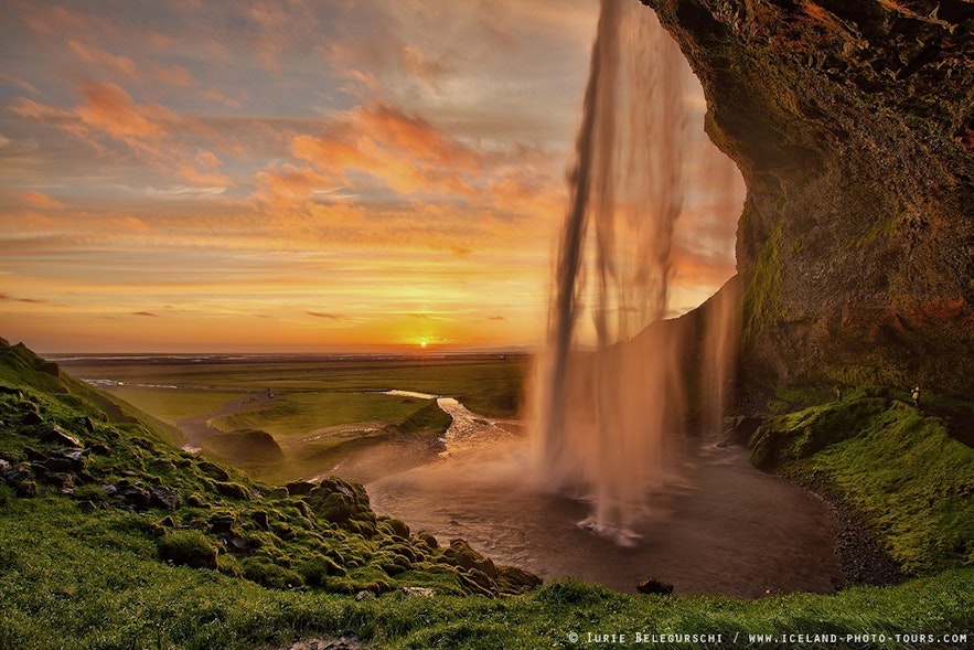冰岛南岸塞里雅兰瀑布日落