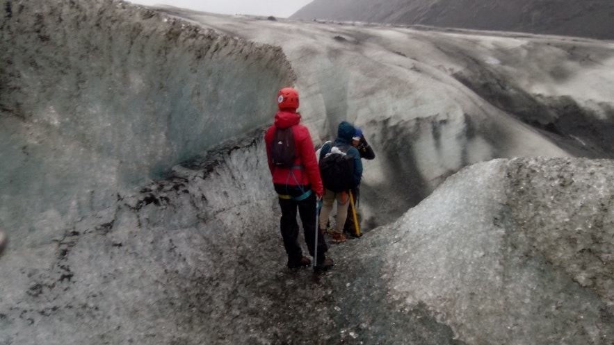 Asomándonos al enorme agujero del glaciar