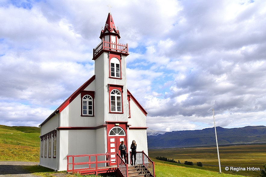 Hlíðarendakirkja church
