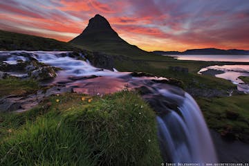 冰岛十大最美瀑布｜地图－景点信息－旅行到达方式－新冠肺炎疫情期间游览指南