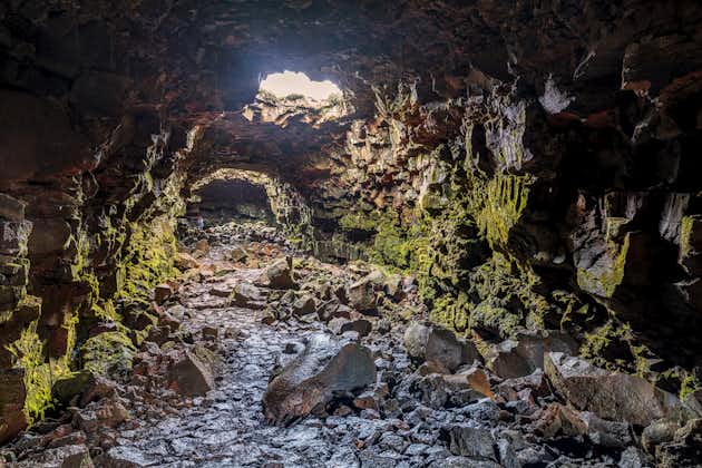 Klassische 1-stündige Lavatunnel-Höhlentour durch die Raufarholshellir-Lavaröhren