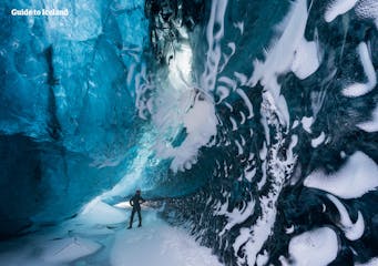 Jaskinie lodowe na Islandii - Te naturalne i stworzone przez człowieka